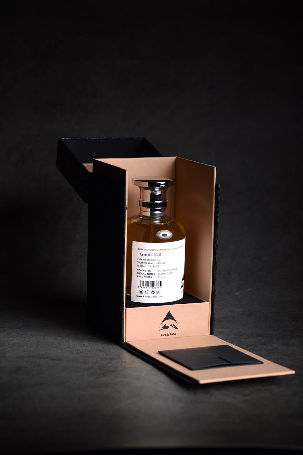OUD ECLAT bottle in box