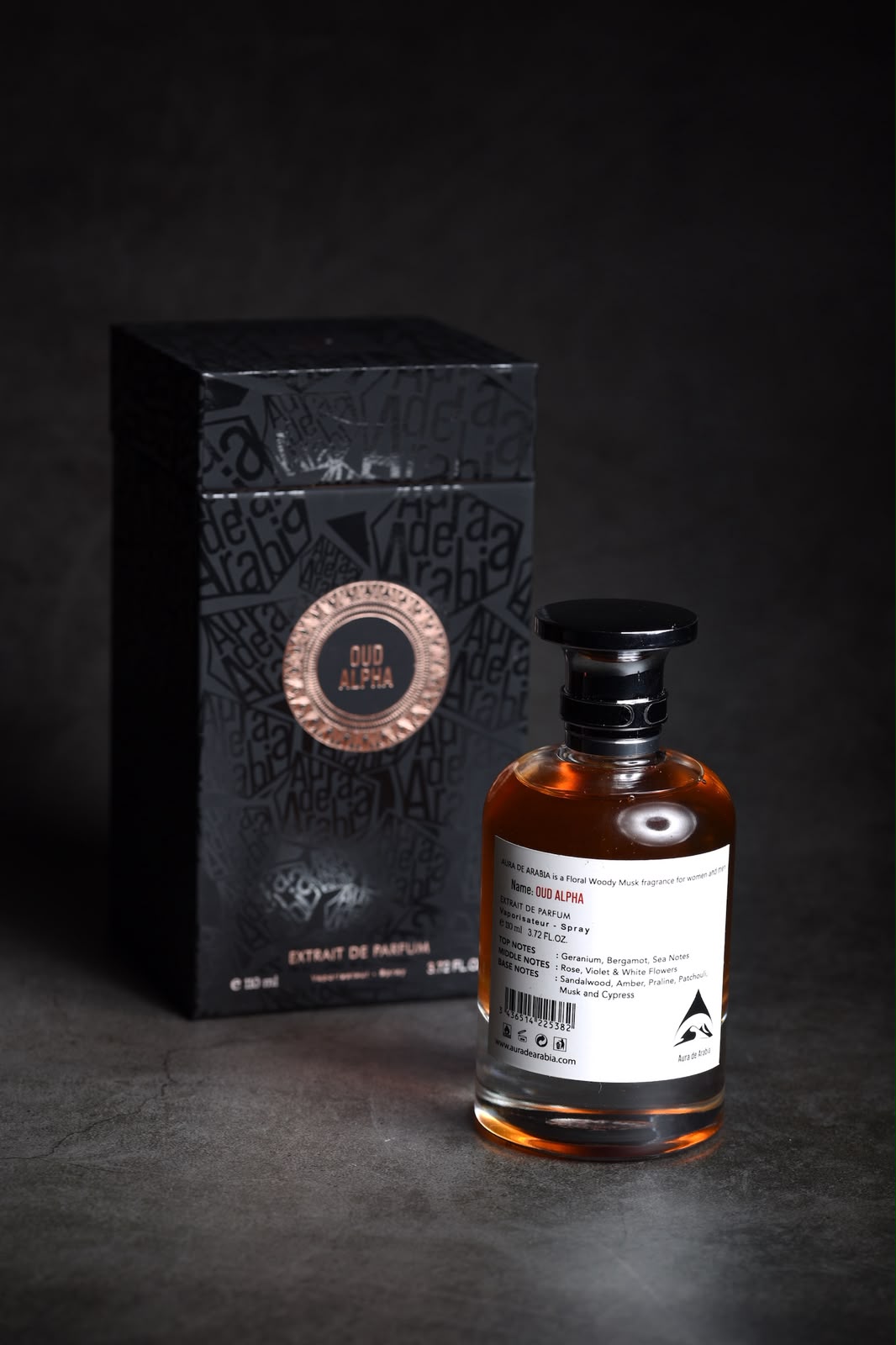 OUD ALPHA bottle with box
