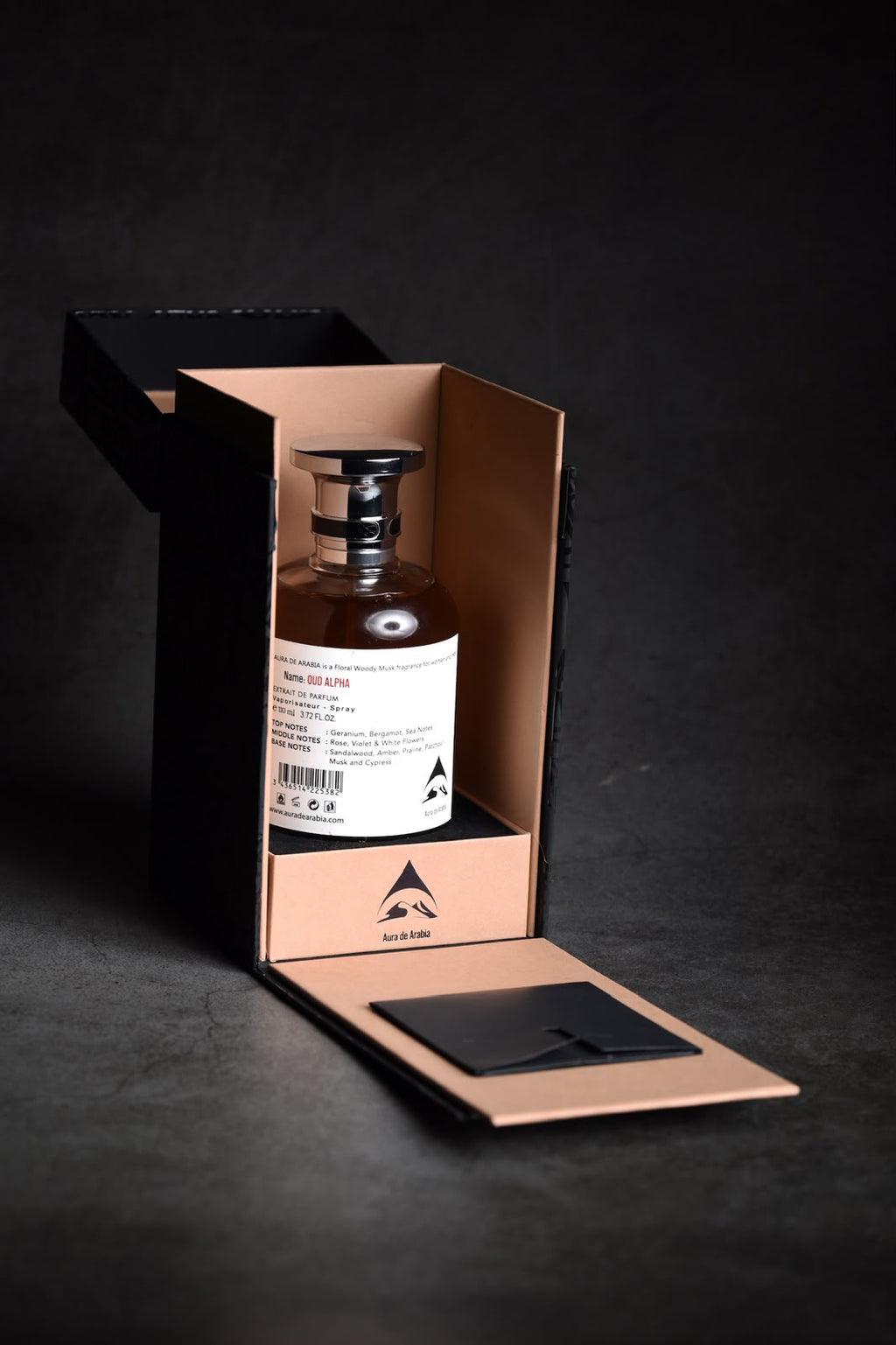OUD ALPHA bottle in box